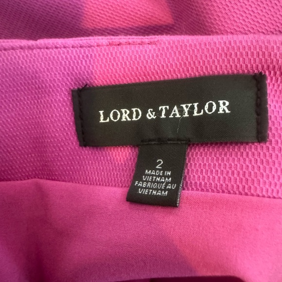 Fuchsia pencil skirt - Picture 3 of 4